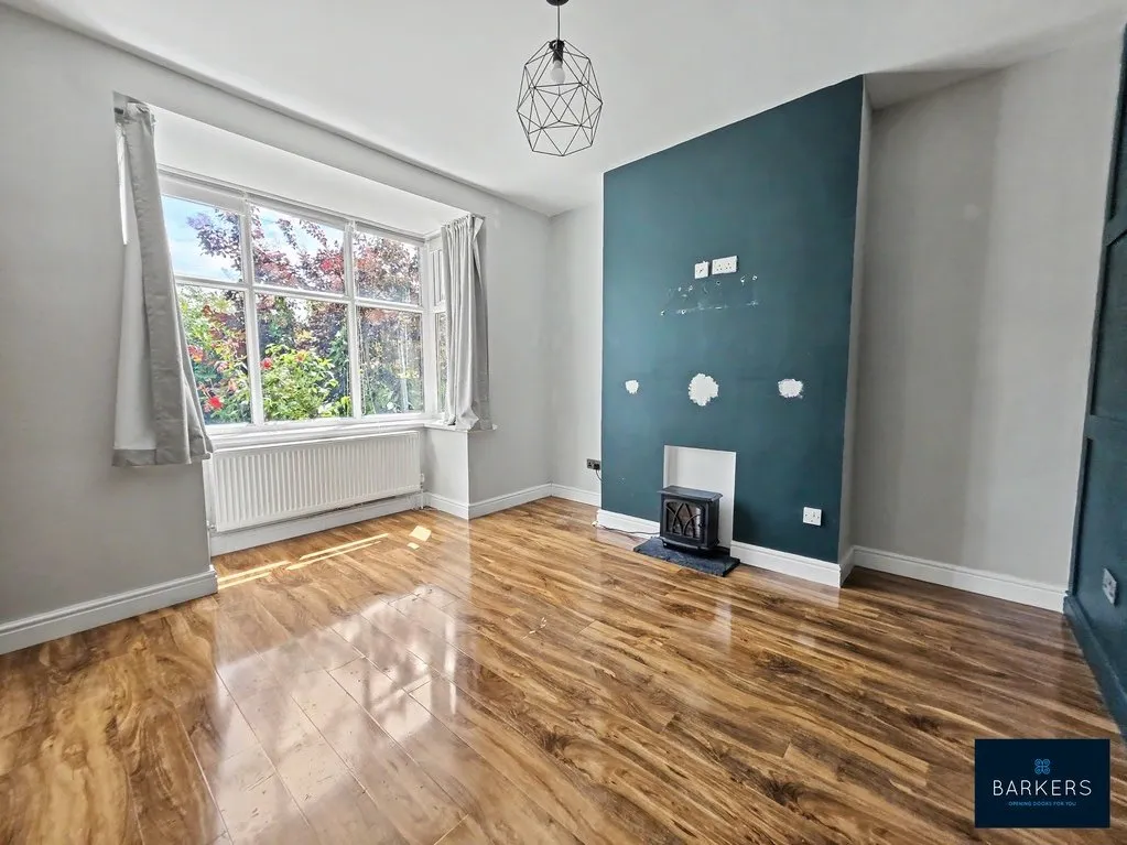 Kester Road, Batley WF17 8AB, photo 6