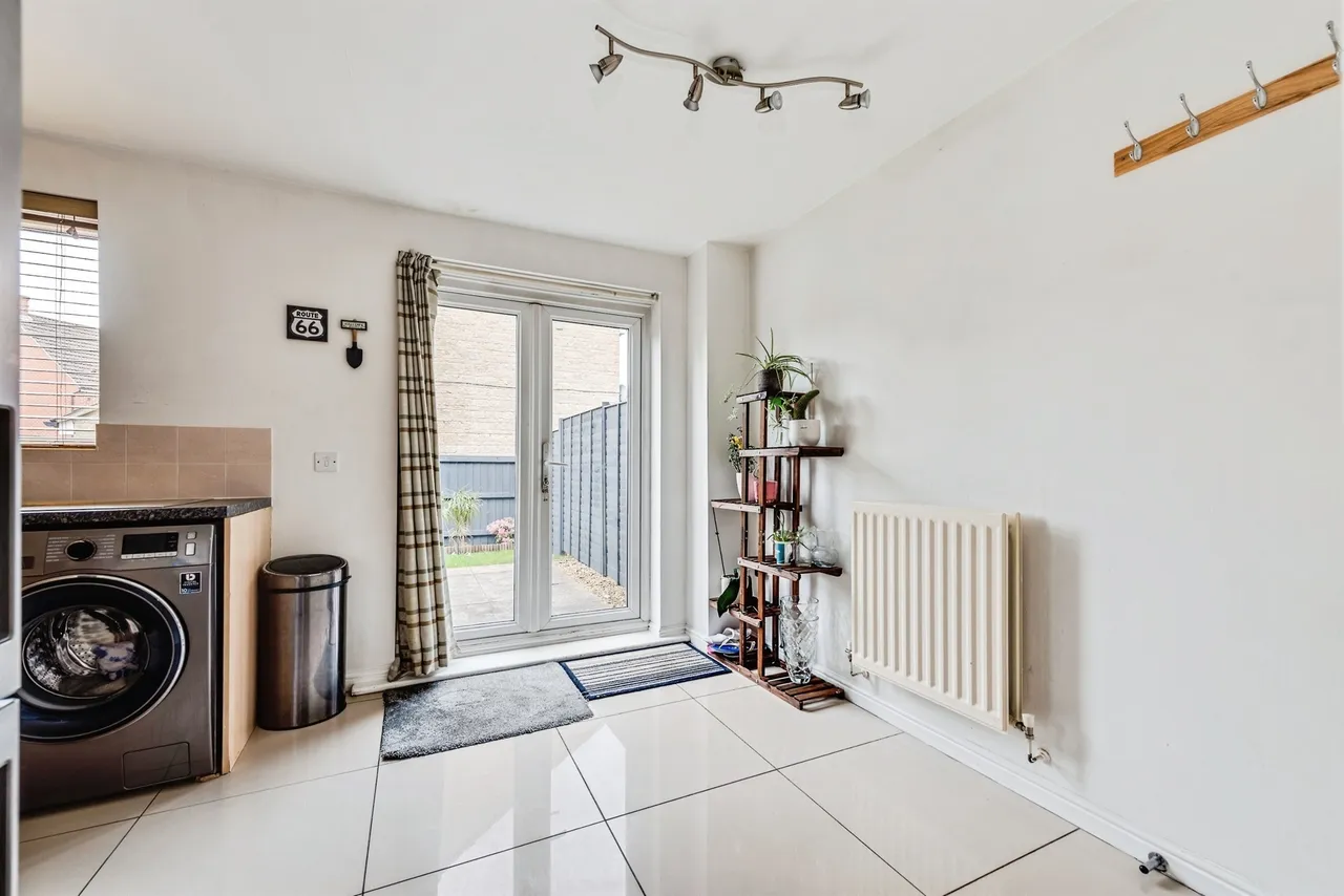 Mycroft Road, Swindon, photo 6