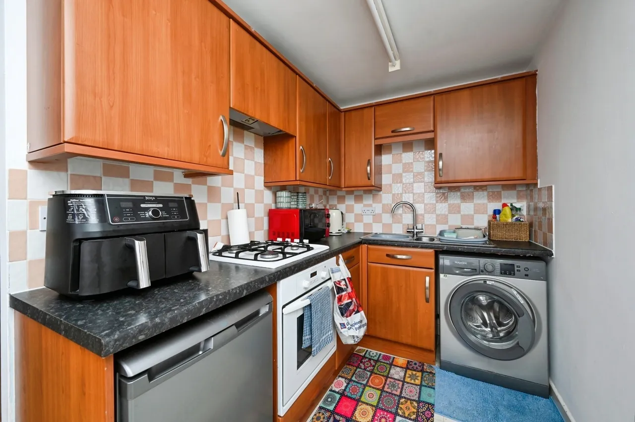 Millers Way, Kirkby-in-Ashfield, Nottingham, Nottinghamshire, NG17, photo 8