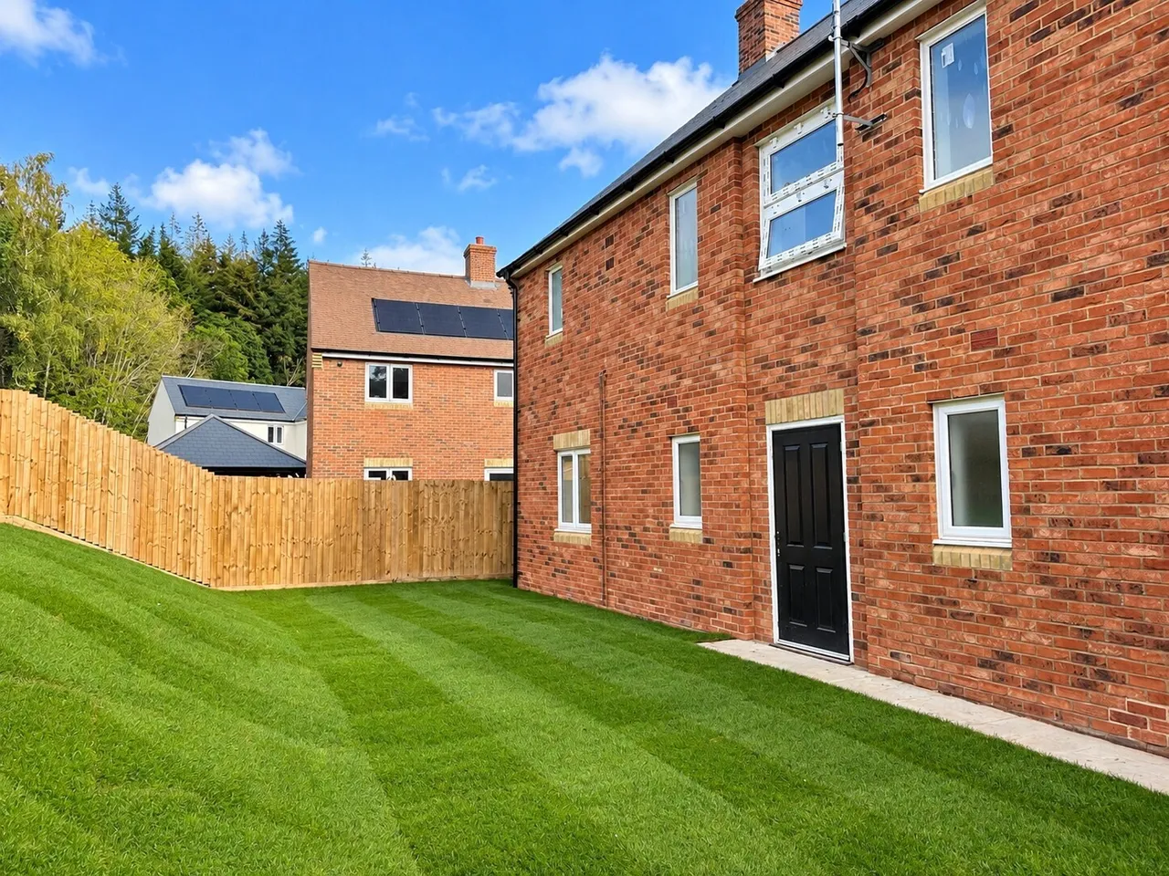Daggons Road, Alderholt, SP6, photo 8