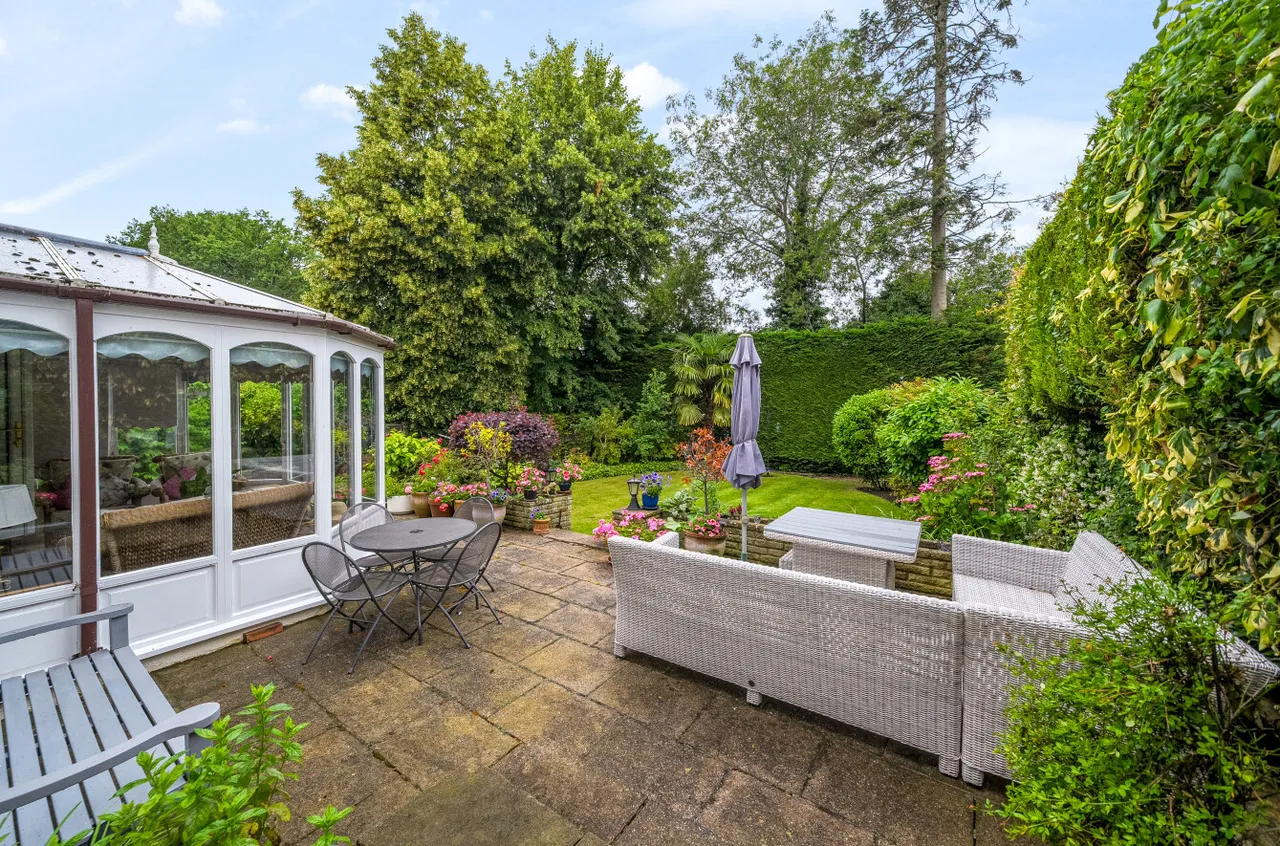 Elmgrove Close, Woking, Surrey, GU21 8XL, photo 9