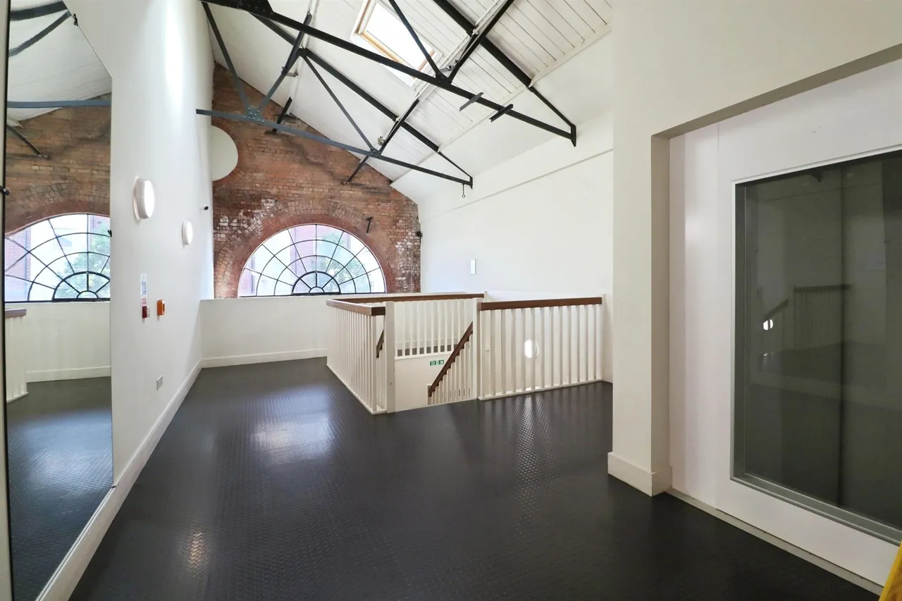 Pendyris Street, Cardiff, CF11, photo 19