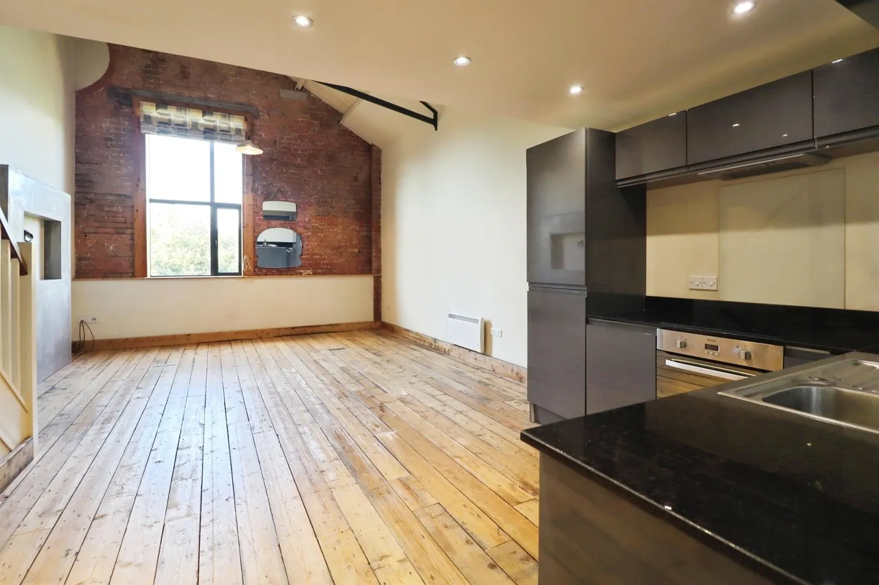 Pendyris Street, Cardiff, CF11, photo 8