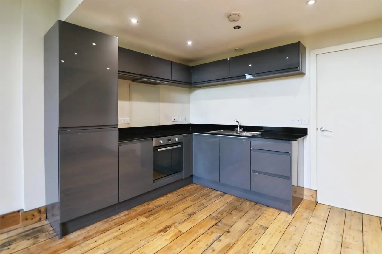 Pendyris Street, Cardiff, CF11, photo 5