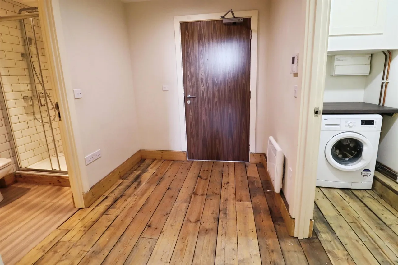 Pendyris Street, Cardiff, CF11, photo 16