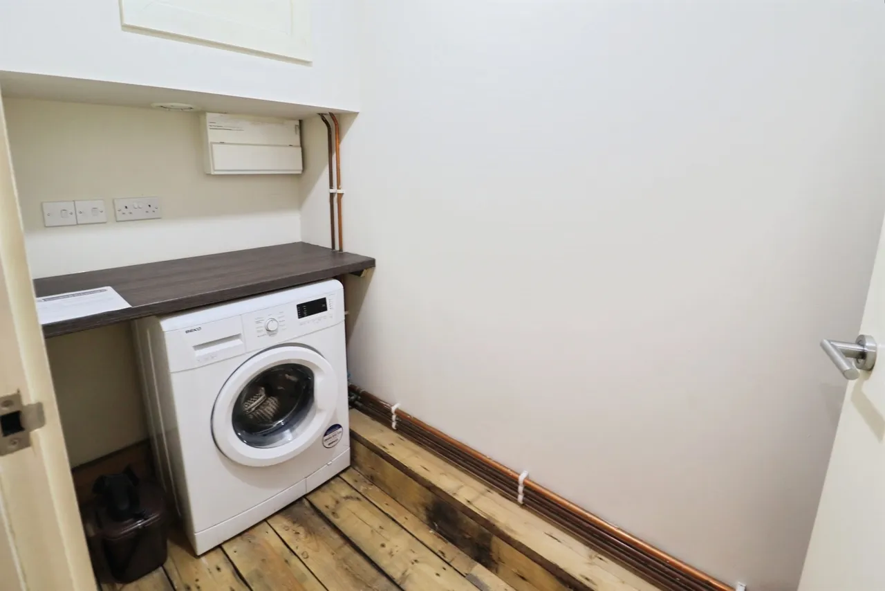 Pendyris Street, Cardiff, CF11, photo 18