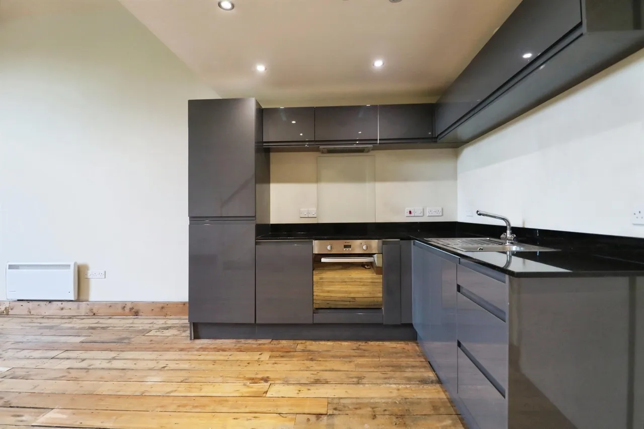 Pendyris Street, Cardiff, CF11, photo 7