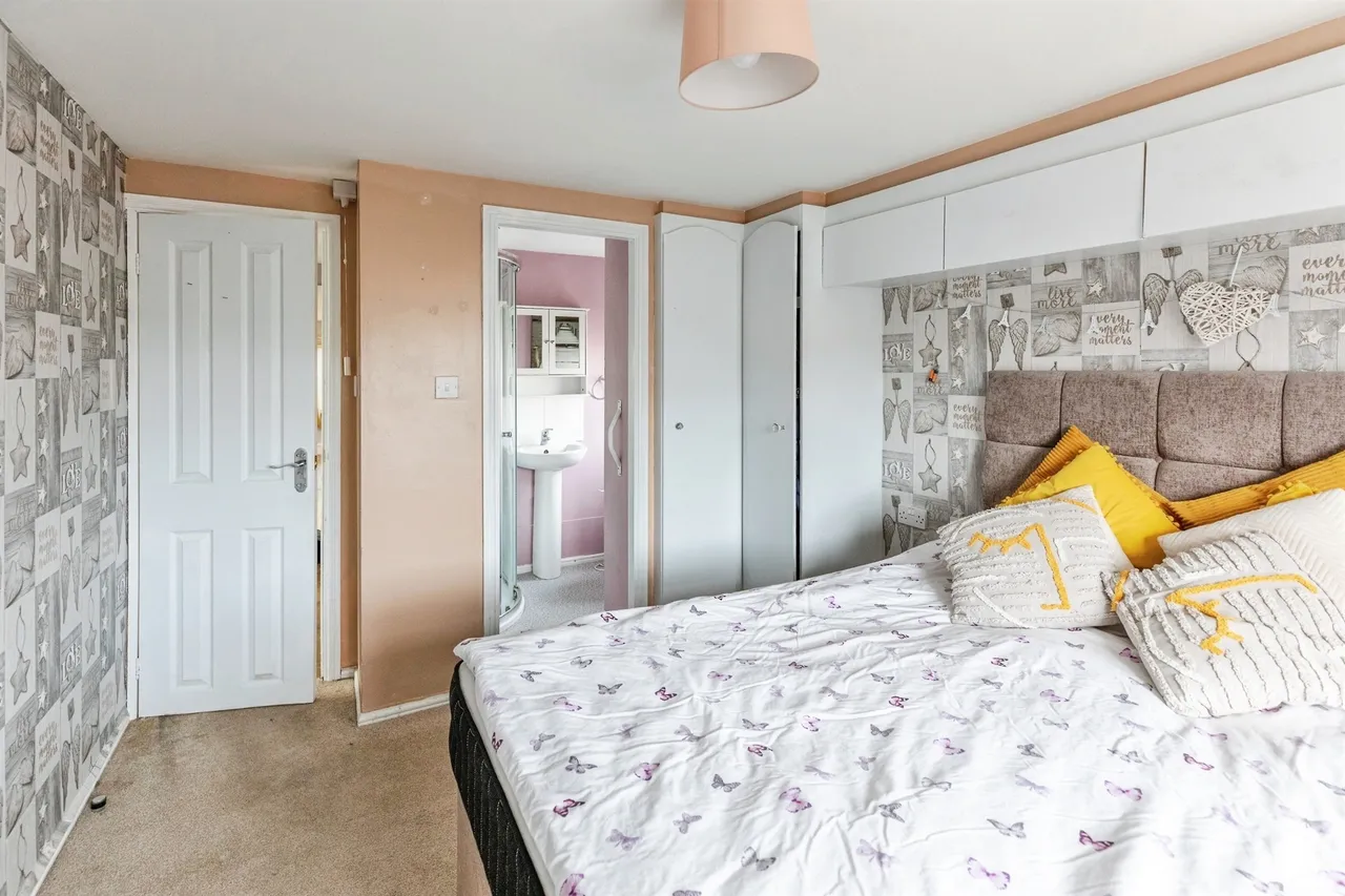 Bedford Road, Rushden, NN10, photo 11