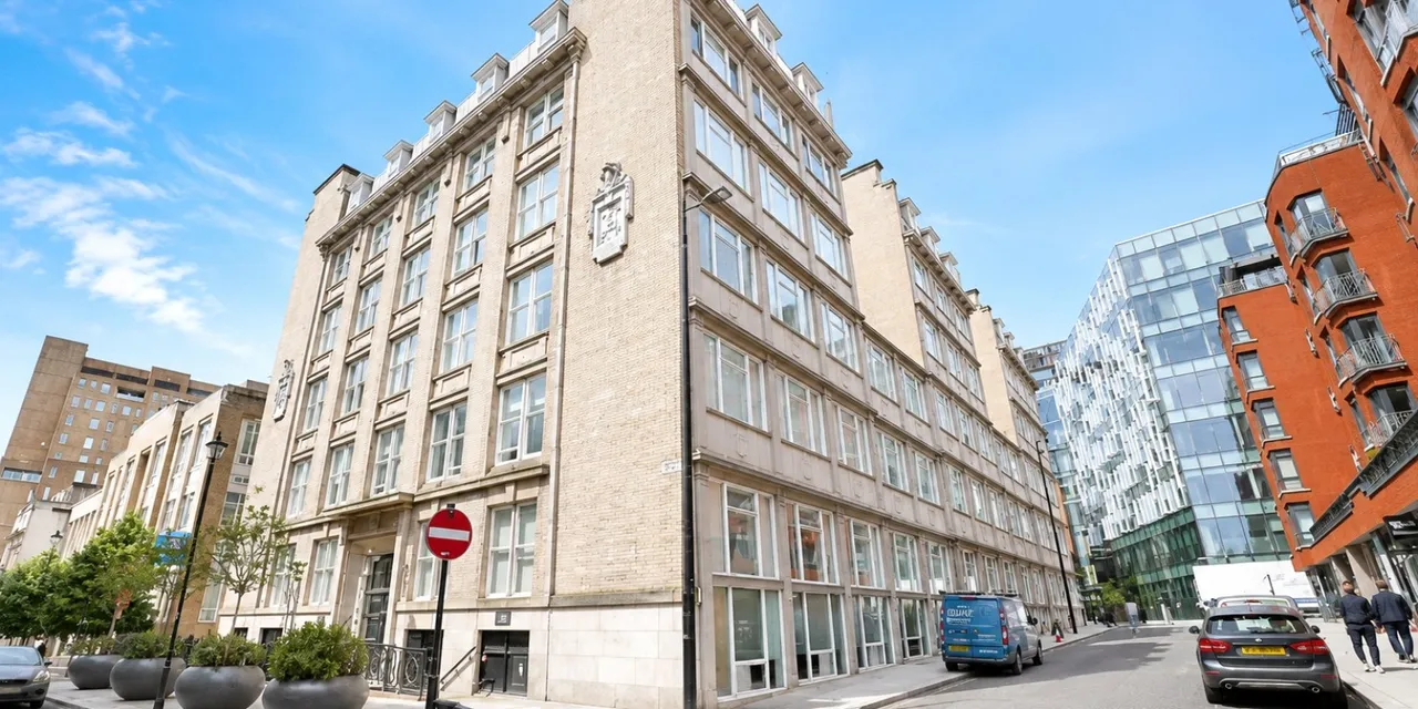 2 bed flat for sale, Edmund Street, Liverpool, L3