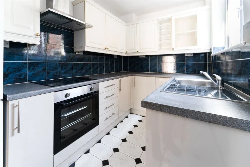Charles Street, Hinckley, Leicestershire, LE10, photo 6