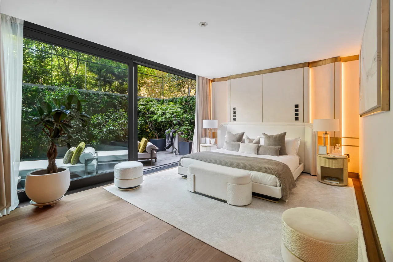 One Hyde Park, Knightsbridge, SW1X, photo 9