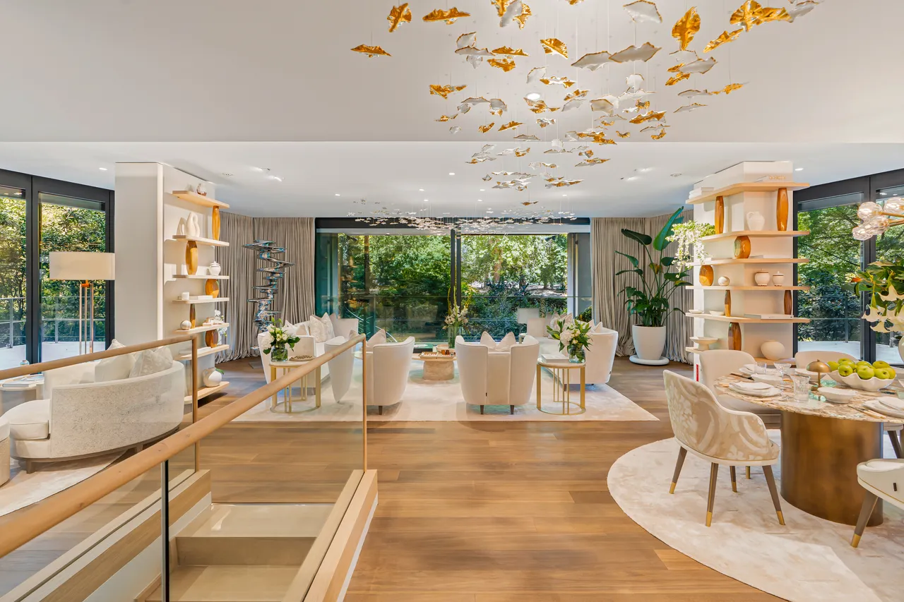 One Hyde Park, Knightsbridge, SW1X, photo 2