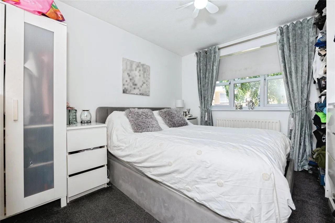 Laburnum Grove, South Ockendon, Essex, RM15, photo 5