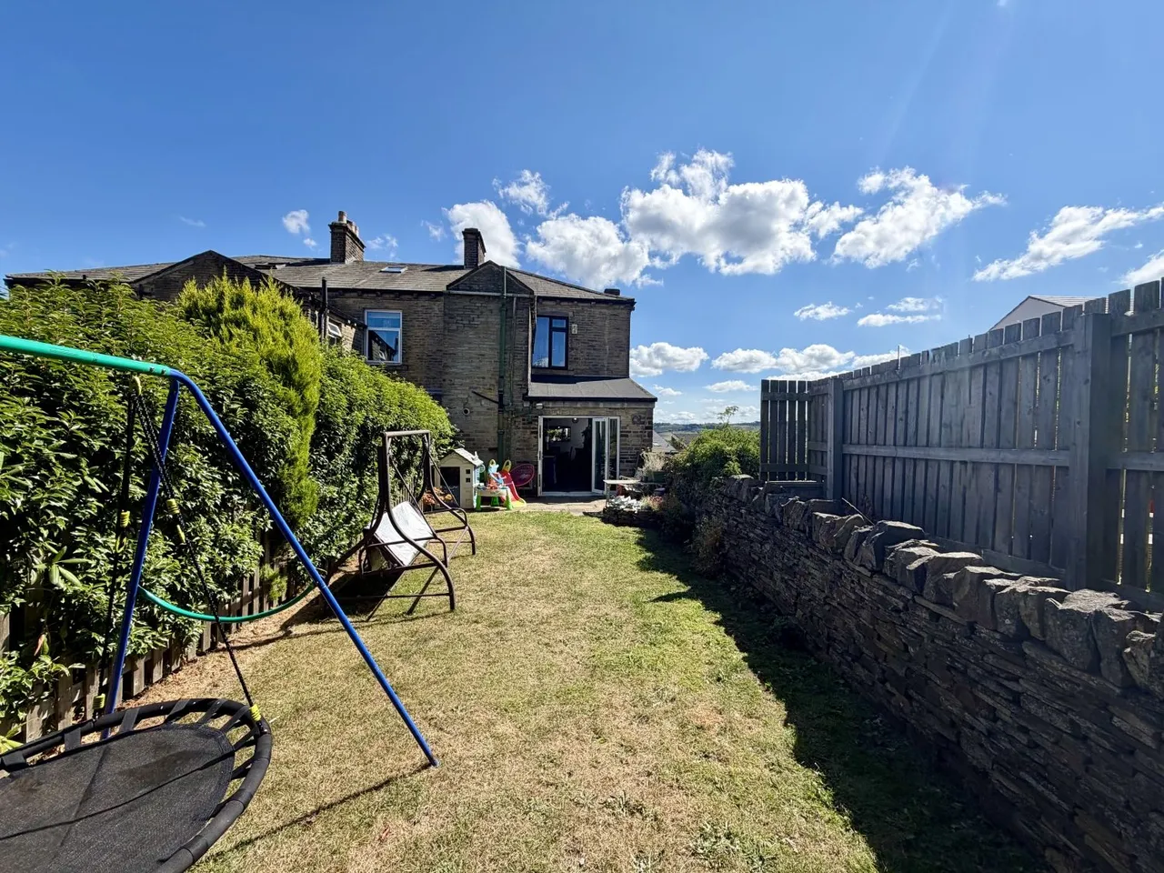 Sapgate Lane, Thornton, BD13, photo 10