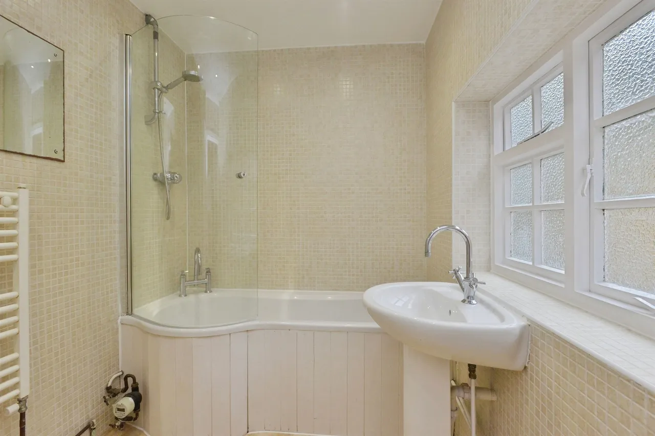 Chapel Street, Woburn Sands, Milton Keynes, photo 9