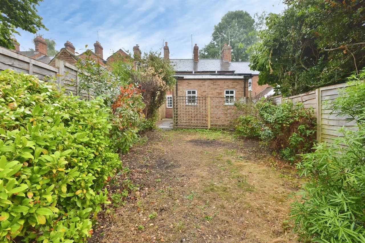 Chapel Street, Woburn Sands, Milton Keynes, photo 4