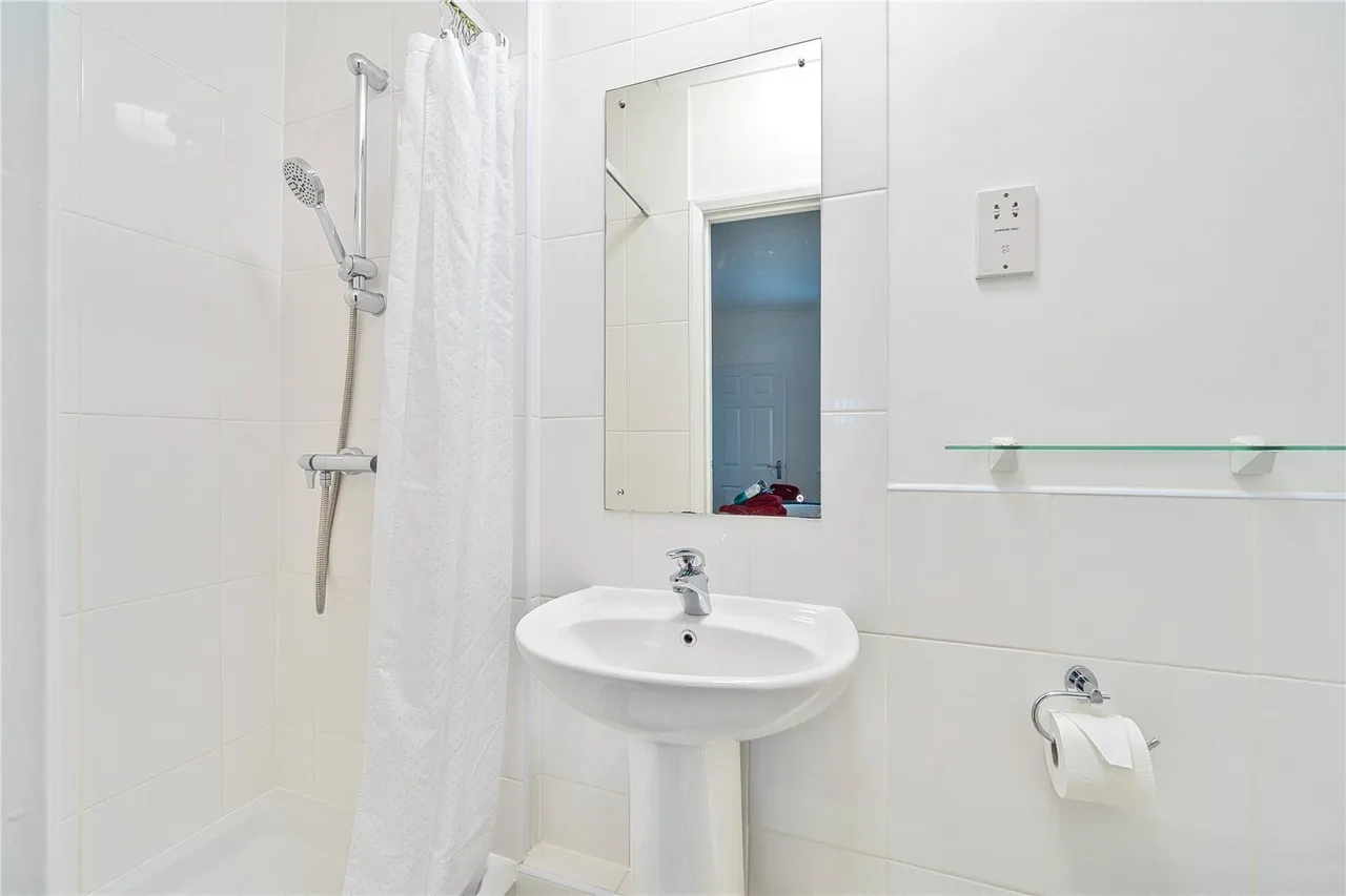 Cliff Road, Falmouth, TR11, photo 6