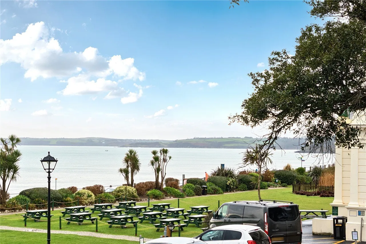 Cliff Road, Falmouth, TR11, photo 3