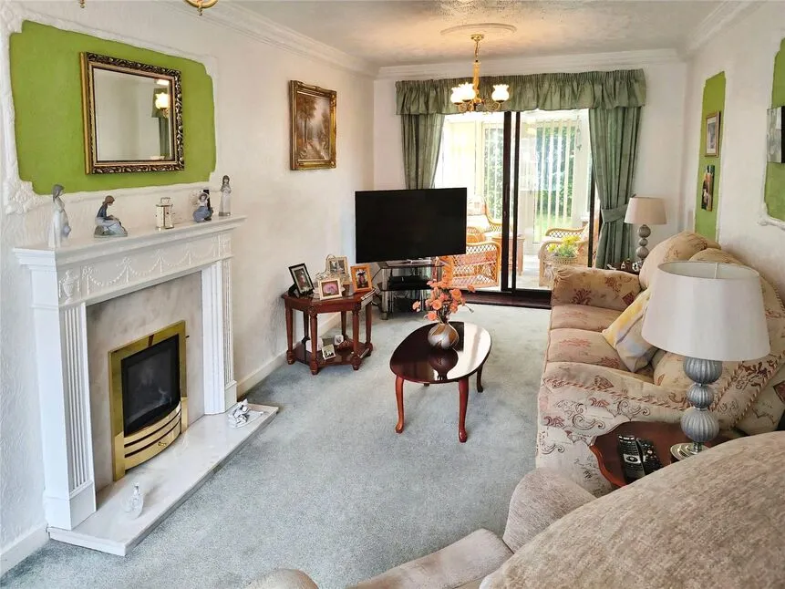 Snape Road, Wolverhampton, West Midlands, WV11, photo 2