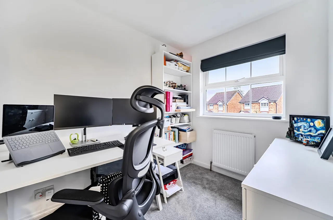 Blanchard Close, Woodley, RG5, photo 11