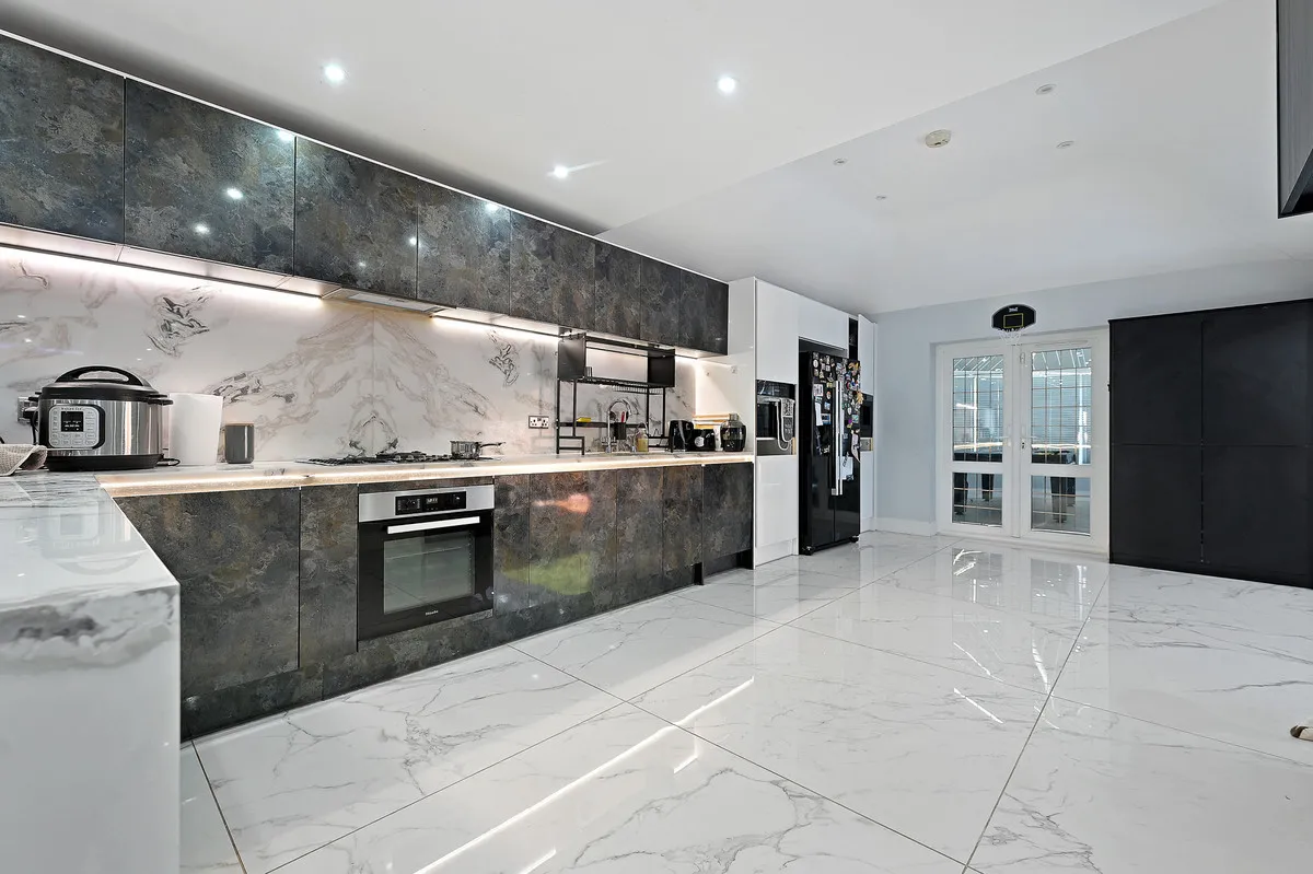 Heathfield Road, Bushey, WD23, photo 6