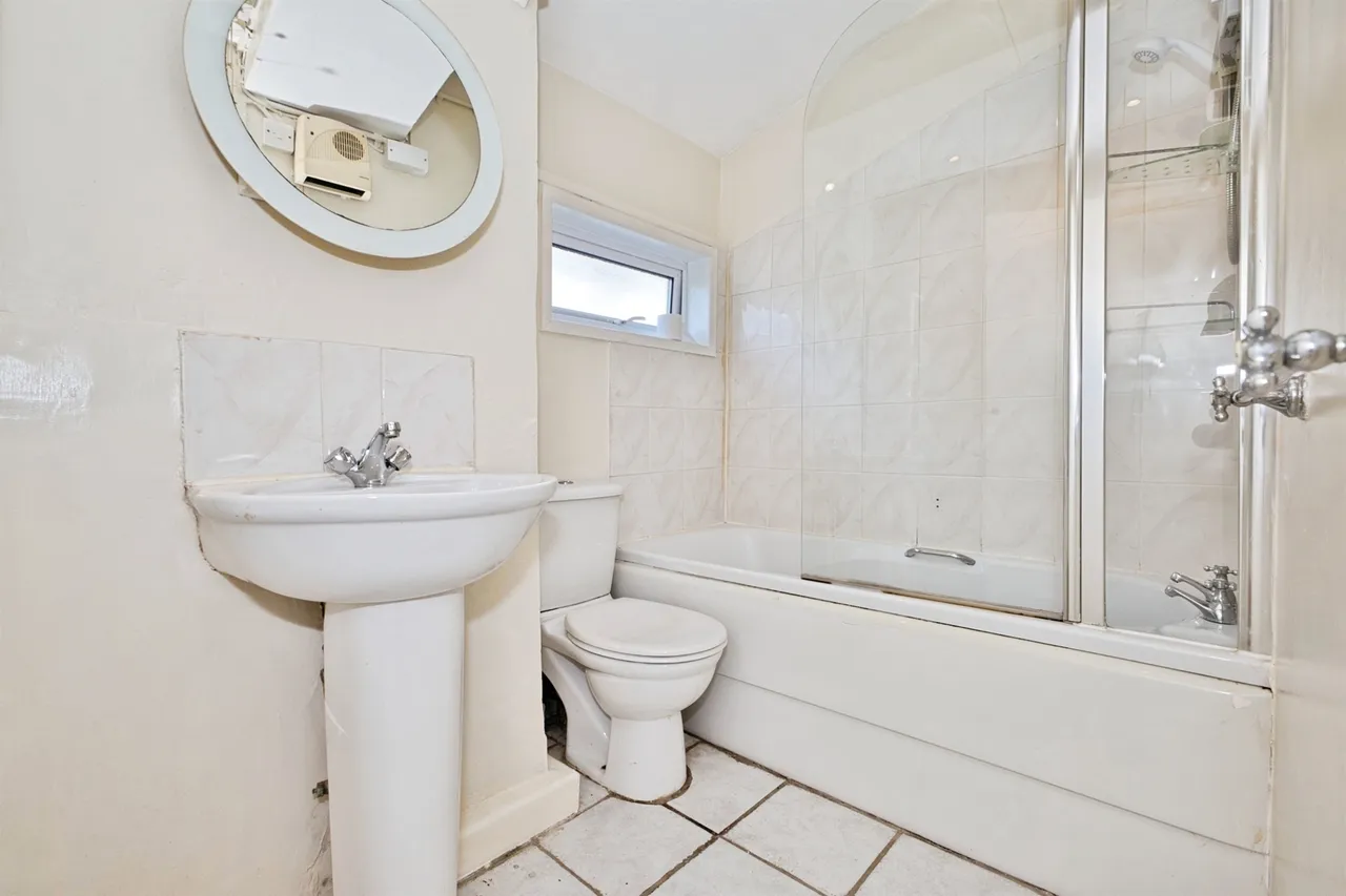 Tower Hill Road, Crewkerne, photo 5