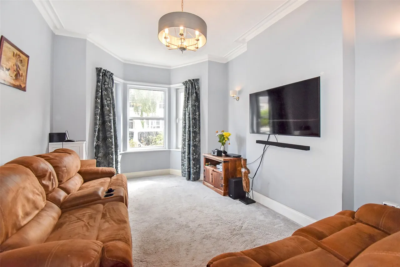 Cambridge Road, Aldershot, Hampshire, GU11 3JY, photo 5