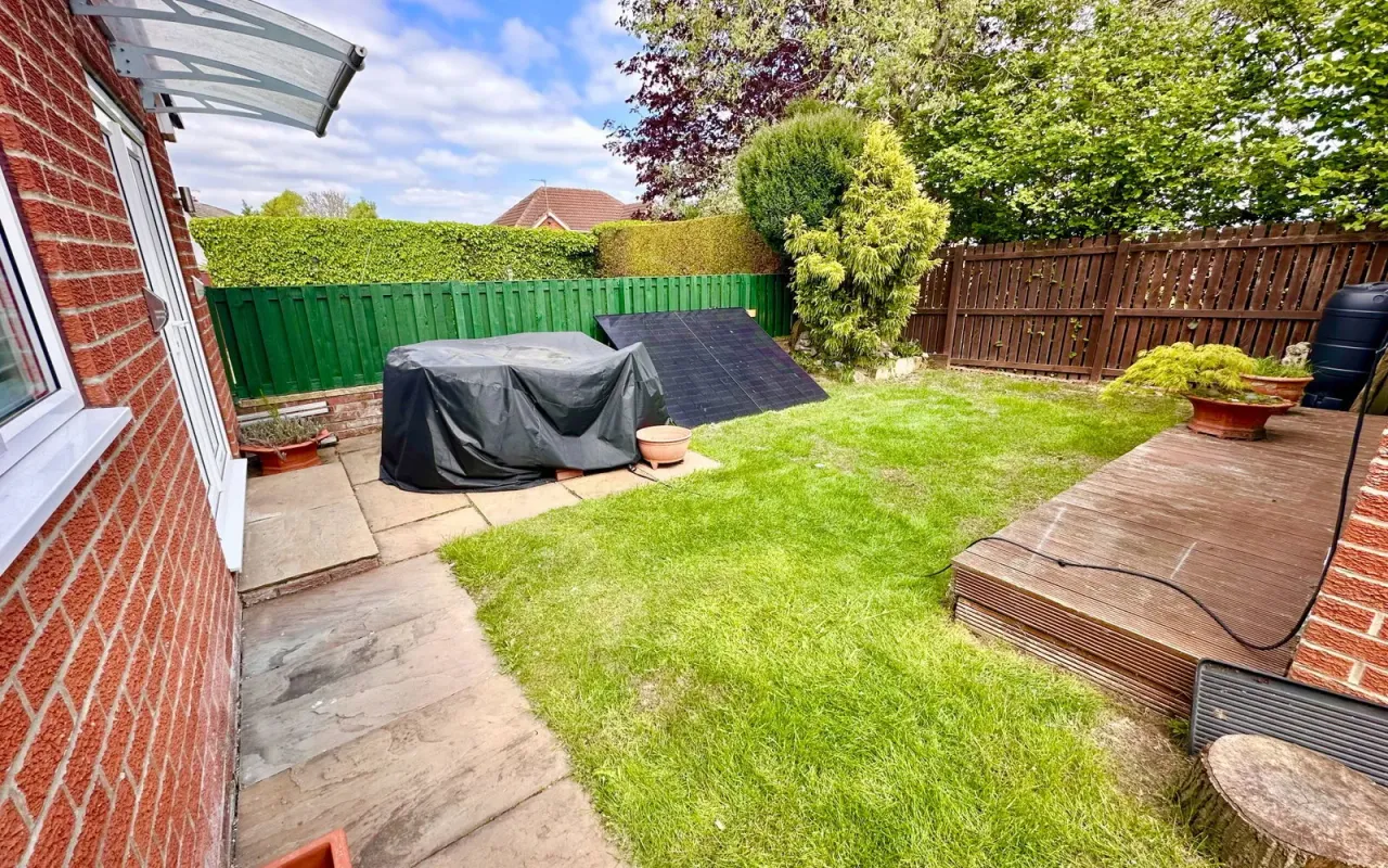 Norwood Drive, Barugh Green, photo 8