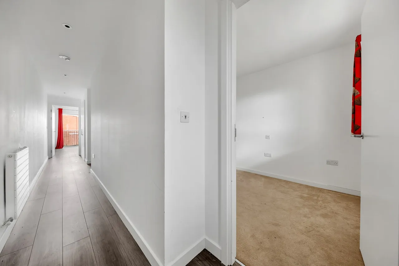 Flat 35, 17 Maud Street, London, E16 1YR, photo 9