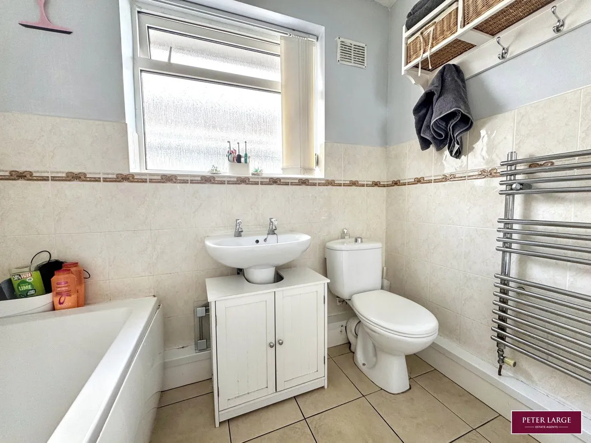 Ashly Court, St. Asaph, Denbighshire, LL17 0PL, photo 12
