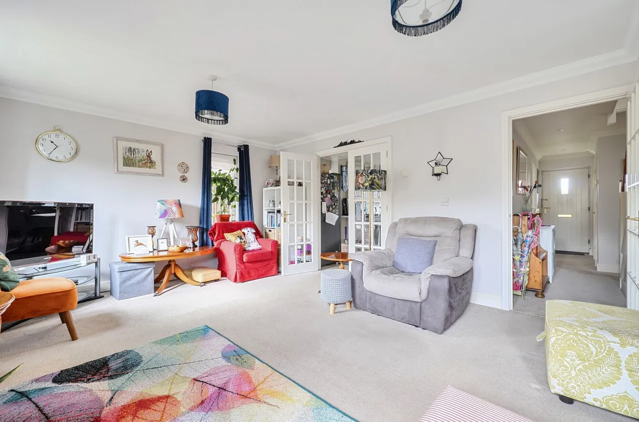 Chapel Close, Watersfield, RH20, photo 9