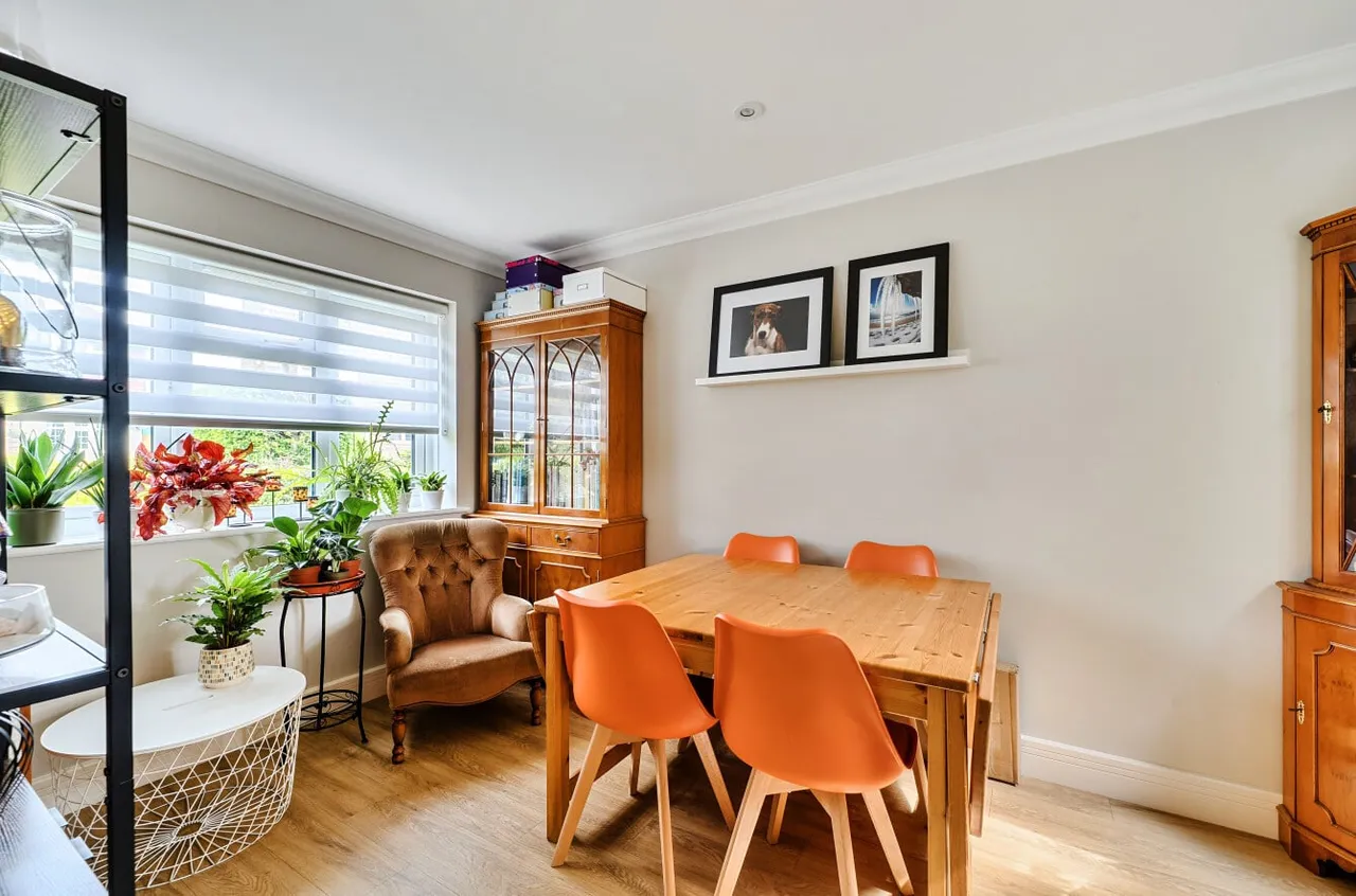 Chapel Close, Watersfield, RH20, photo 7