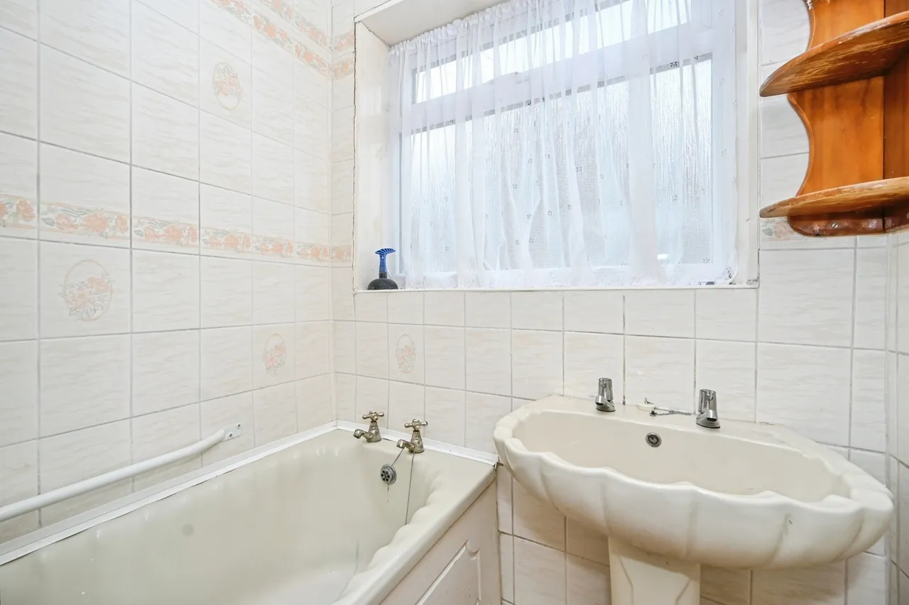 Spurling Road, Burtonwood, Warrington, Cheshire, WA5, photo 10