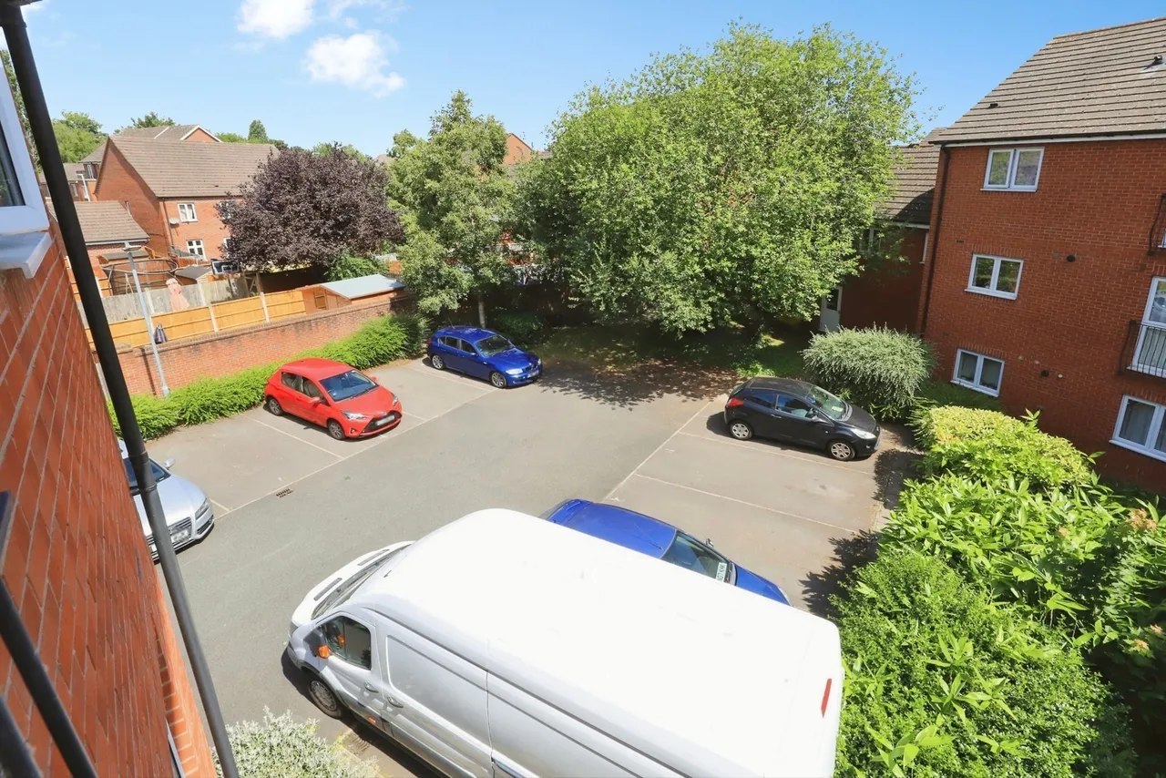 Rothesay Gardens, Wolverhampton, WV4, photo 17