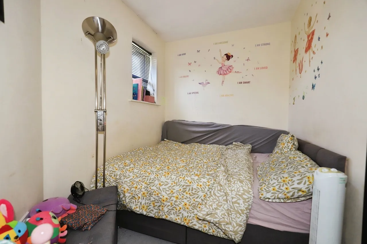 Rothesay Gardens, Wolverhampton, WV4, photo 12