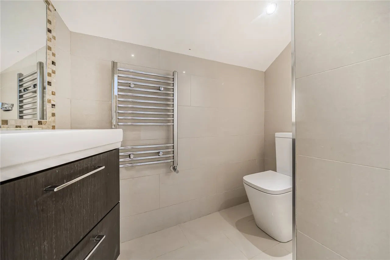 The Waldrons, Croydon, CR0, photo 14