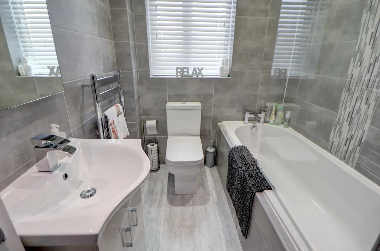 Canisp Close, Chadderton, OL9, photo 27