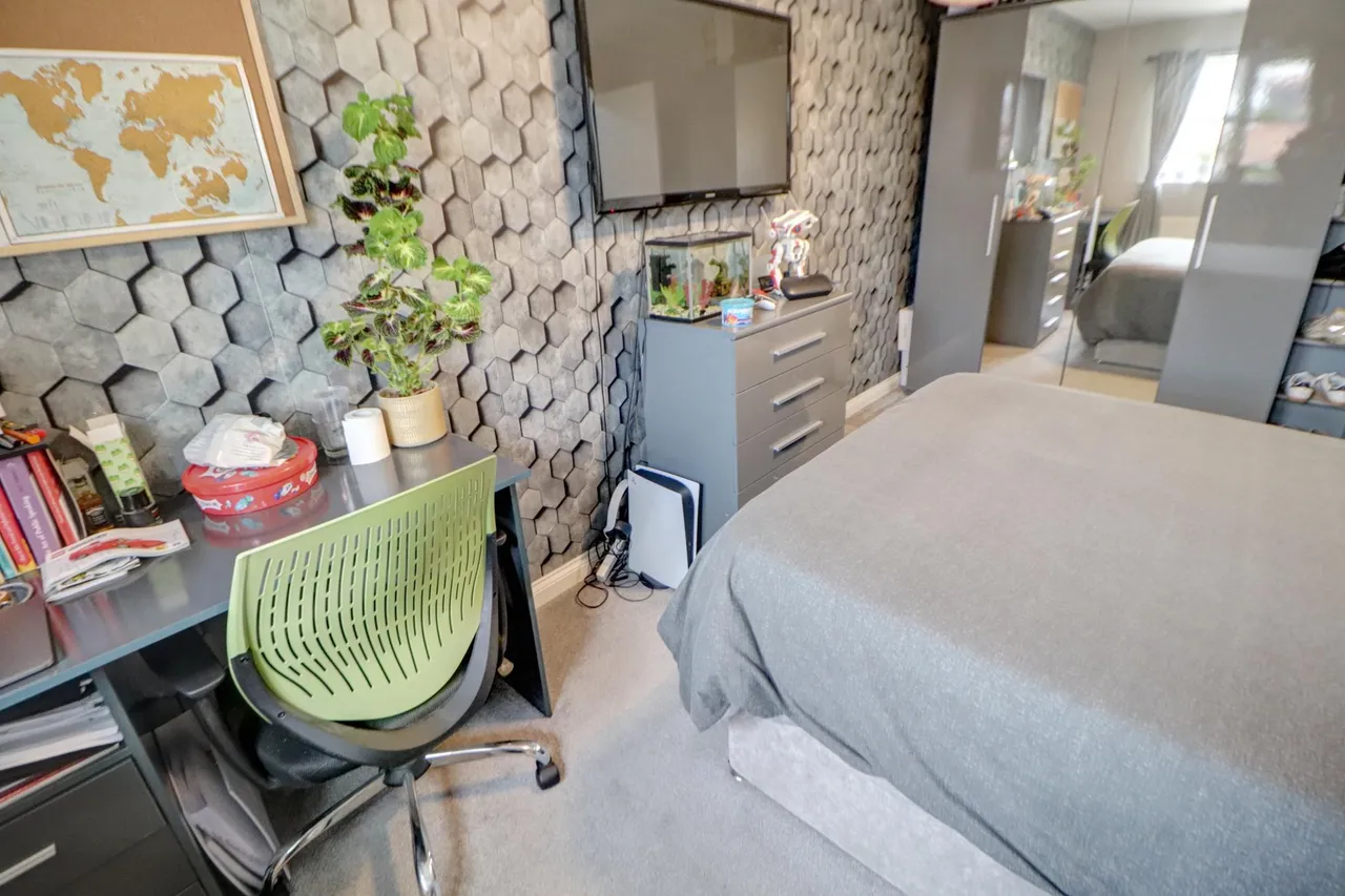 Canisp Close, Chadderton, OL9, photo 26