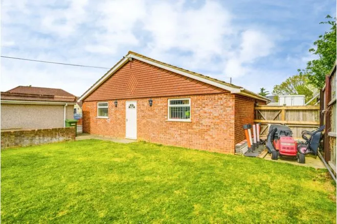 Brentfield Road, Dartford, DA1, photo 25
