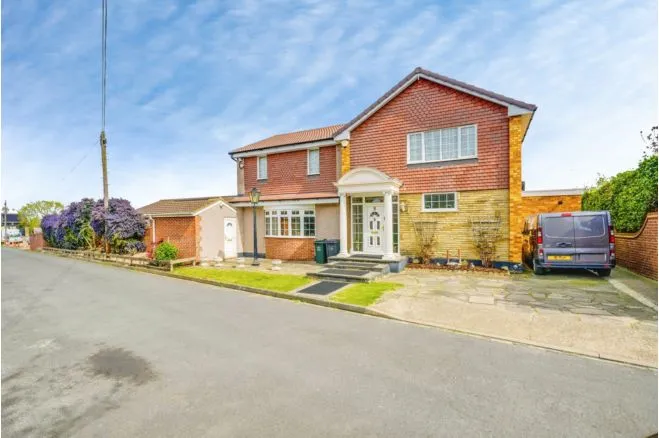 5 bed house for sale, Brentfield Road, Dartford, DA1