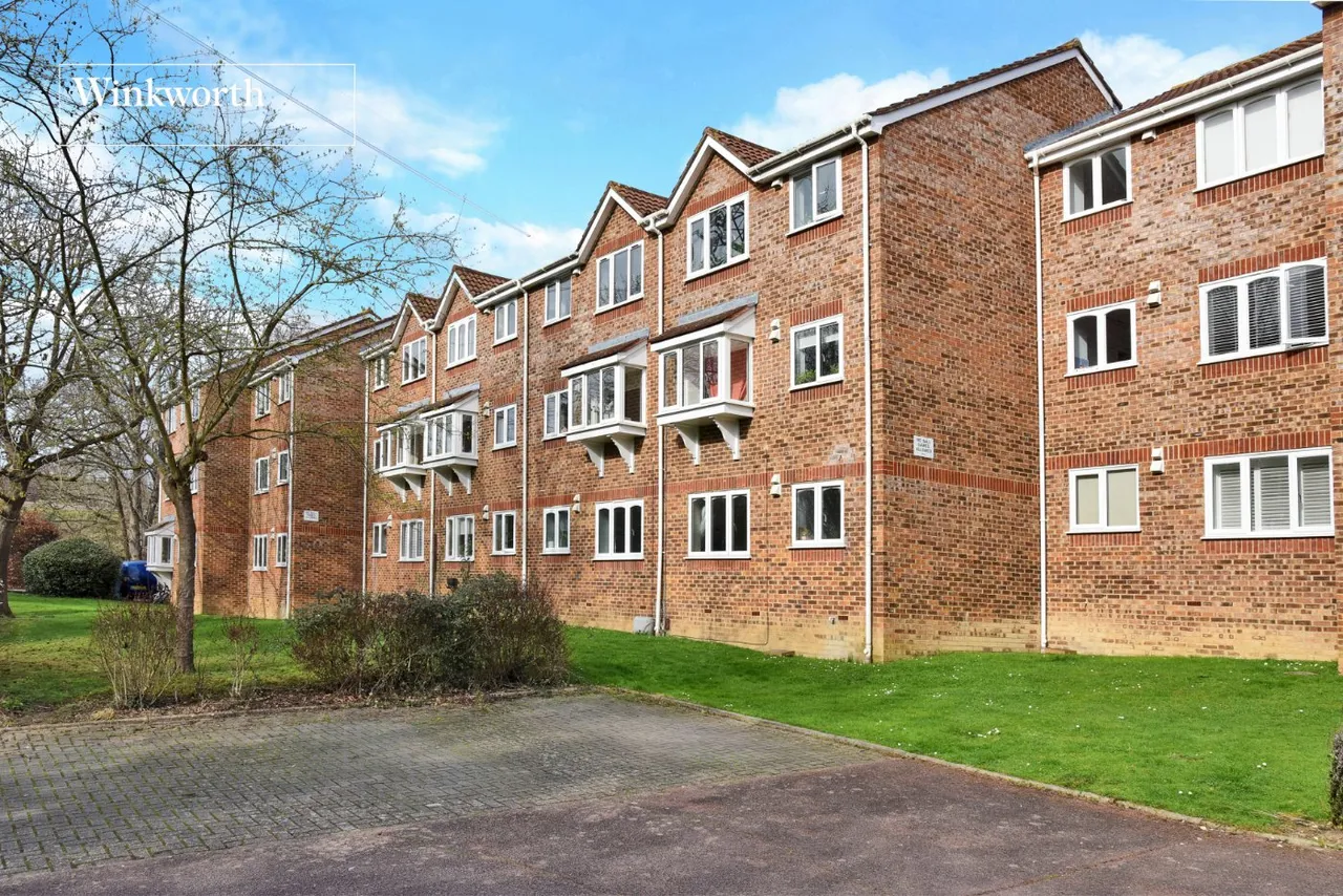 Percy Gardens, Worcester Park, KT4, photo 12