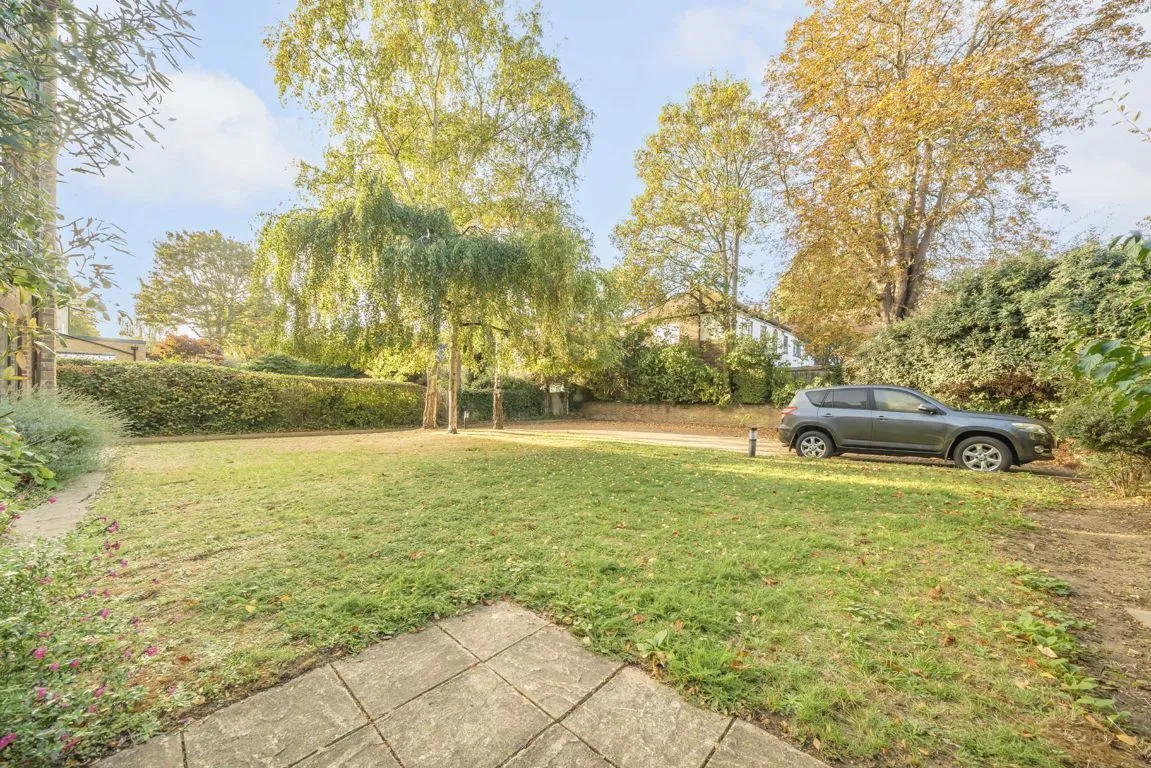 Kingston Road, TW11, photo 6
