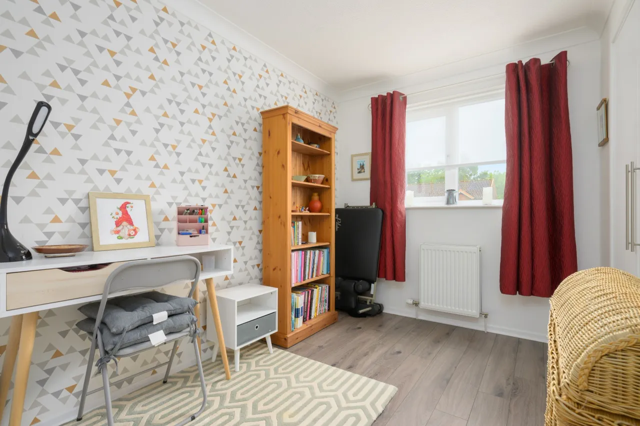South Larch Road, Dunfermline, KY11 4NT, photo 16