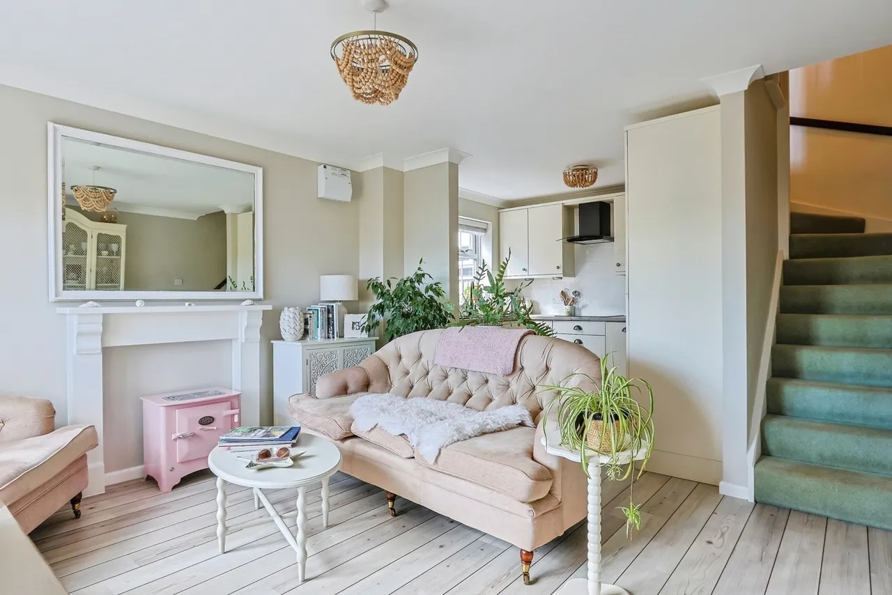 Falconer Drive, Poole, BH15, photo 8
