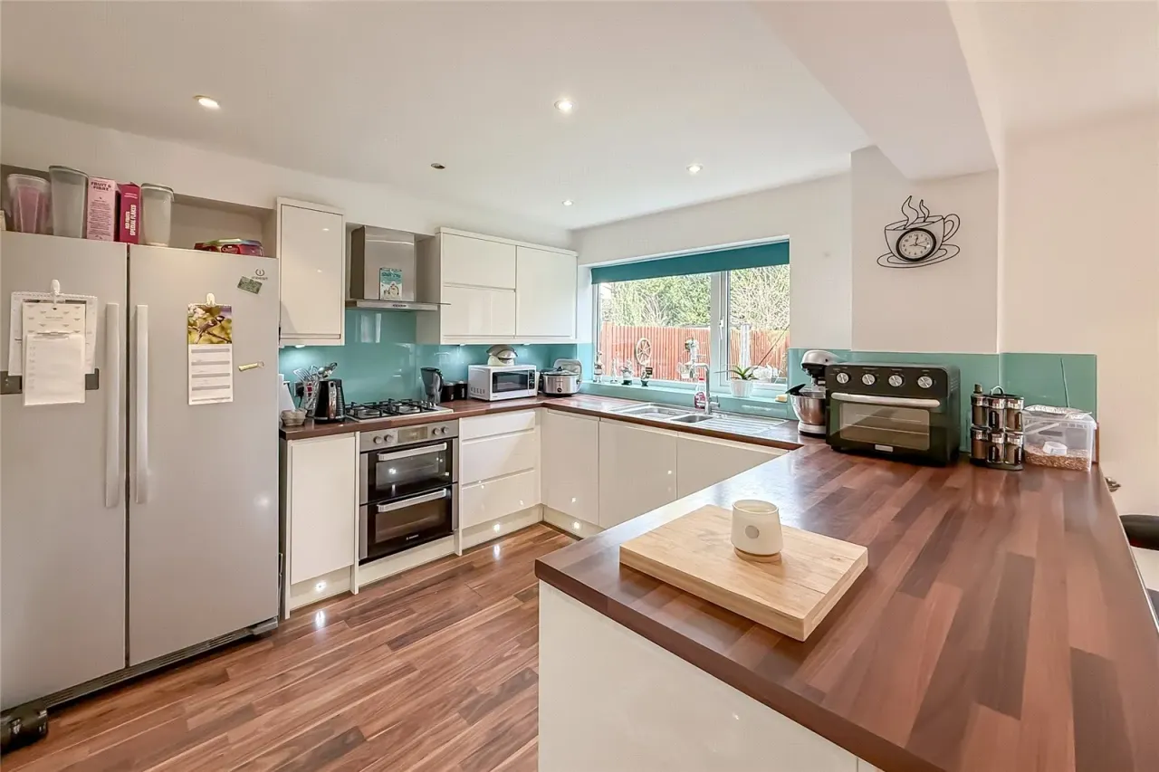 Tiverton Court, Harpenden, AL5, photo 17