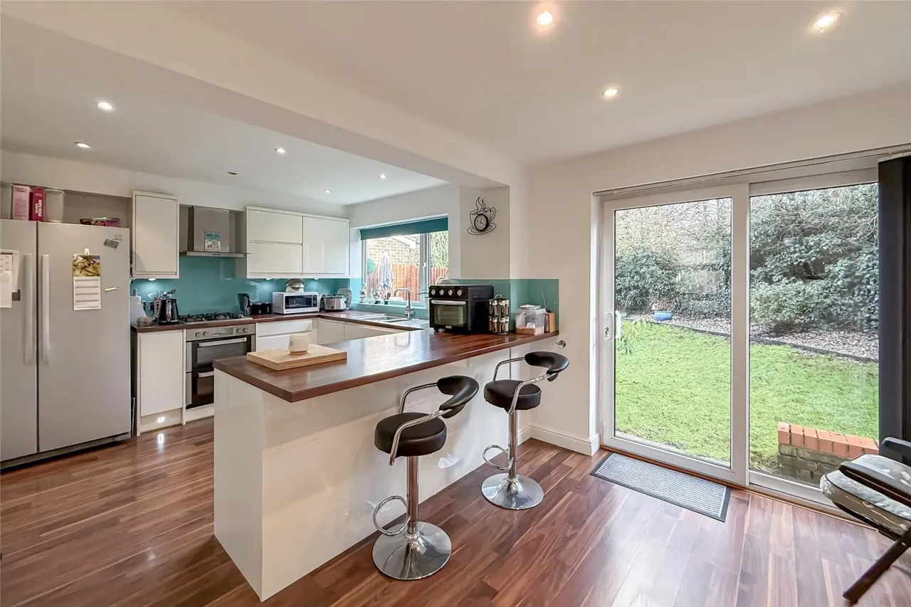 Tiverton Court, Harpenden, AL5, photo 3