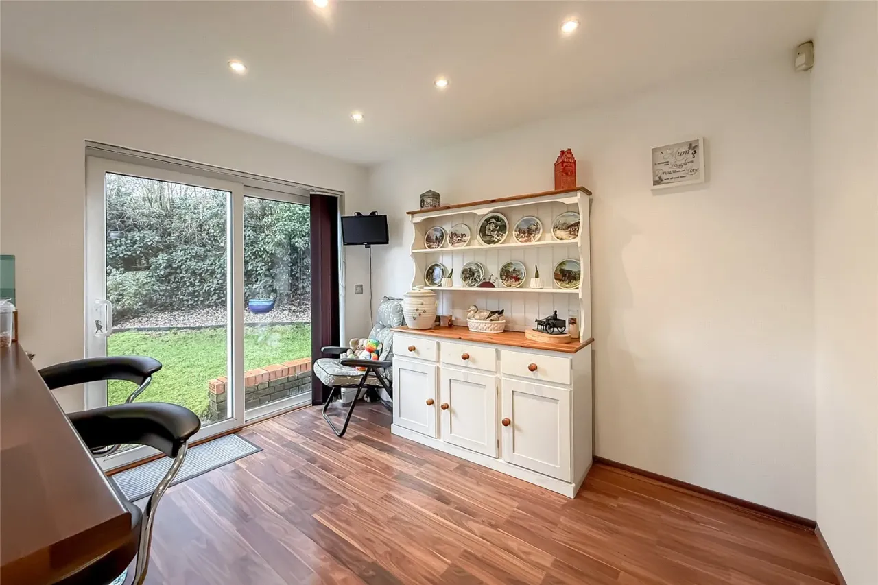 Tiverton Court, Harpenden, AL5, photo 5