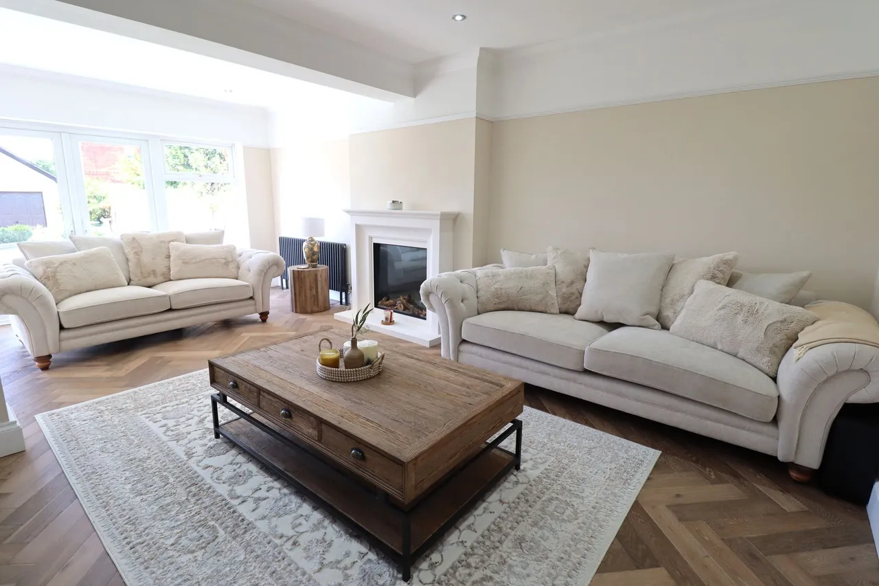 Weir Gardens, Rayleigh, Essex, SS6 7TQ, photo 11