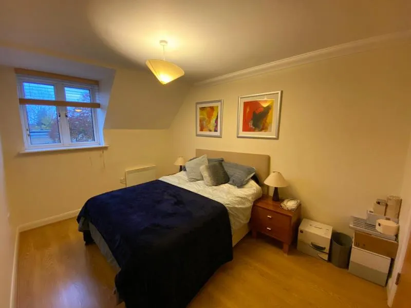 Heathside Crescent, Woking, GU22, photo 5