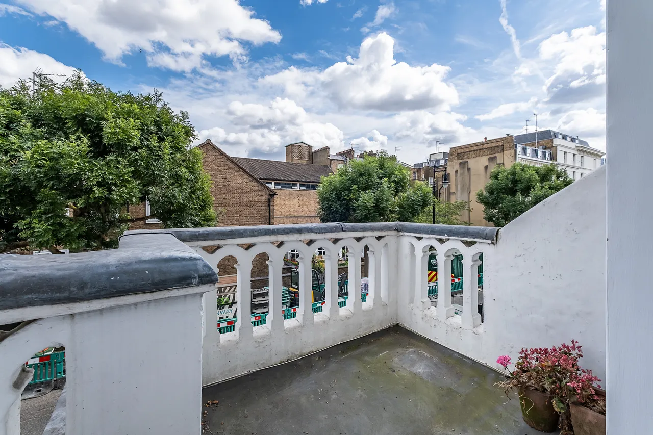 Cumberland Street, London, SW1V, photo 4